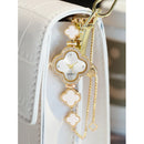 Trevo Royale Charm - Seu amuleto de prosperidade em forma de elegância. + Brinde exclusivo